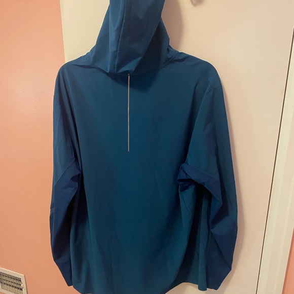 Lululemon blue/green hoodie - Picture 6 of 6